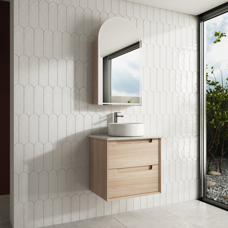 Aulic Ainsley Wall Hung 600mm 场景5-52系列600-侧面
