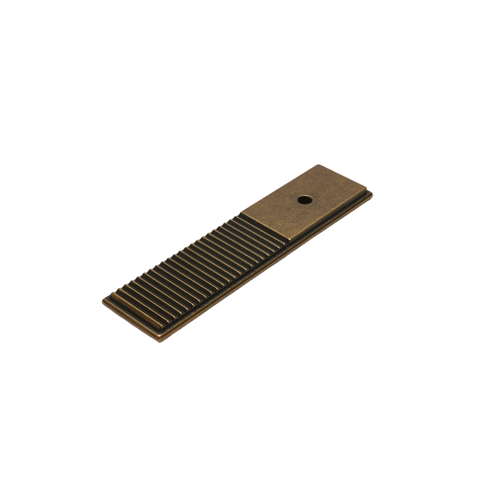 Momo Handles Barrington Backplate to Suit Knob