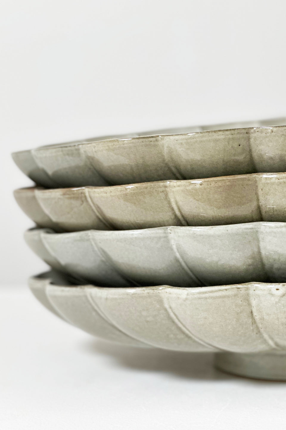 225719 | Bowl Sconce Light in Saltbush