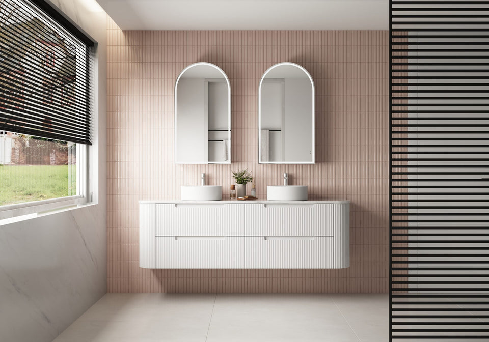 Aulic Curva Wall Hung 1500mm CAWH46-1800-Lifesyle1