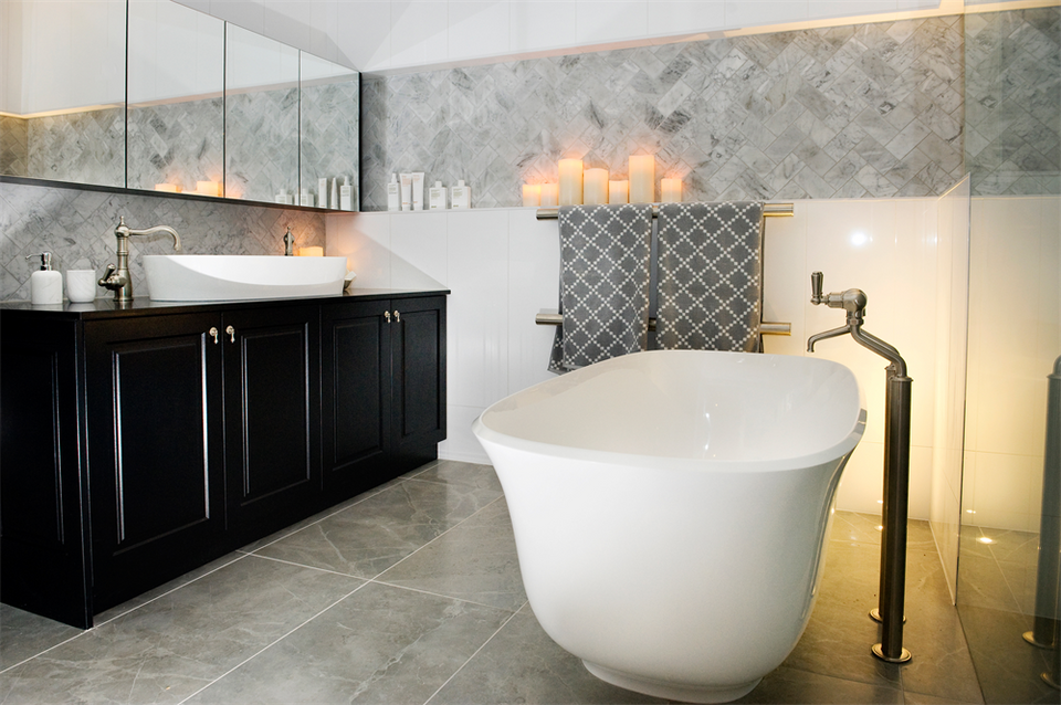AMT-N-SW-NO | Victoria + Albert Amiata 1650 Bath