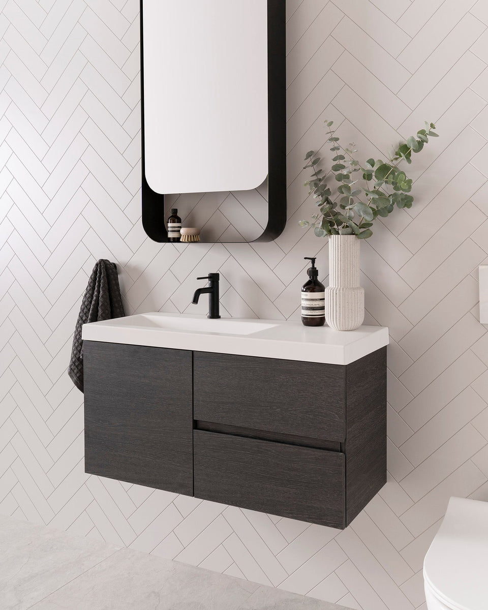 Ensuite Vanity - 900mm Right Bowl (DRIECW0900WHRSS)