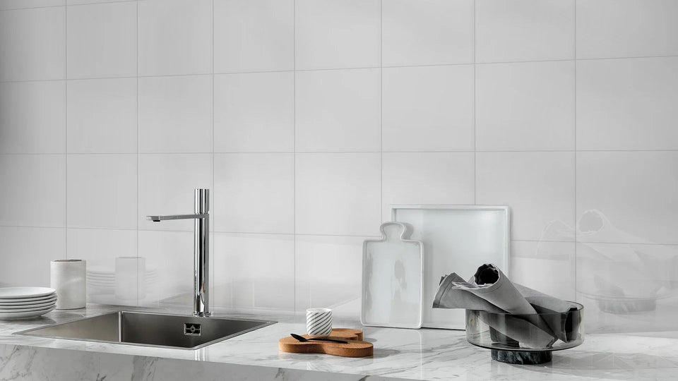 Easy White 100X300 Gloss — in a room