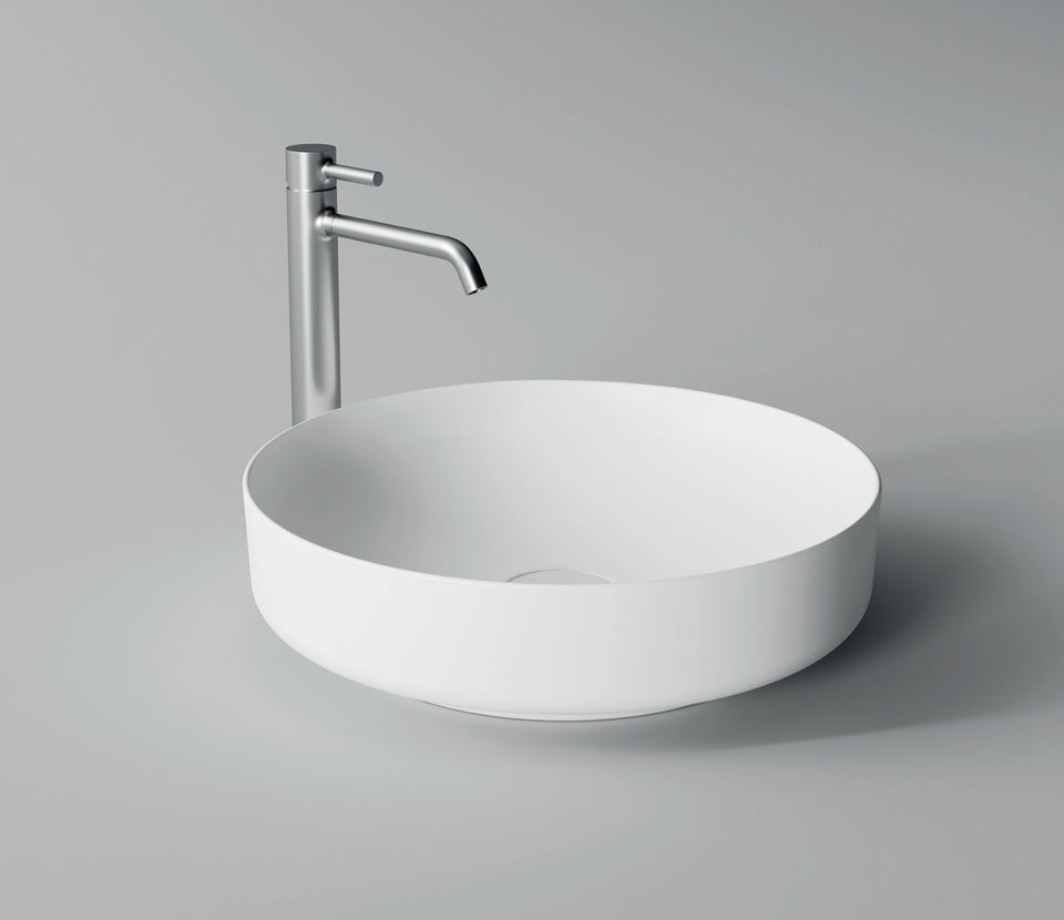 Studio Bagno Form Circle Bench Basin - Matte Indigo — src:Studio Bagno capture