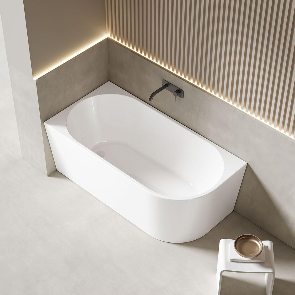LUKKA BINGIE SKIRT LEFT CORNER BATHTUB GLOSS WHITE (AVAILABLE IN 1400MM, 1500MM AND 1700MM)