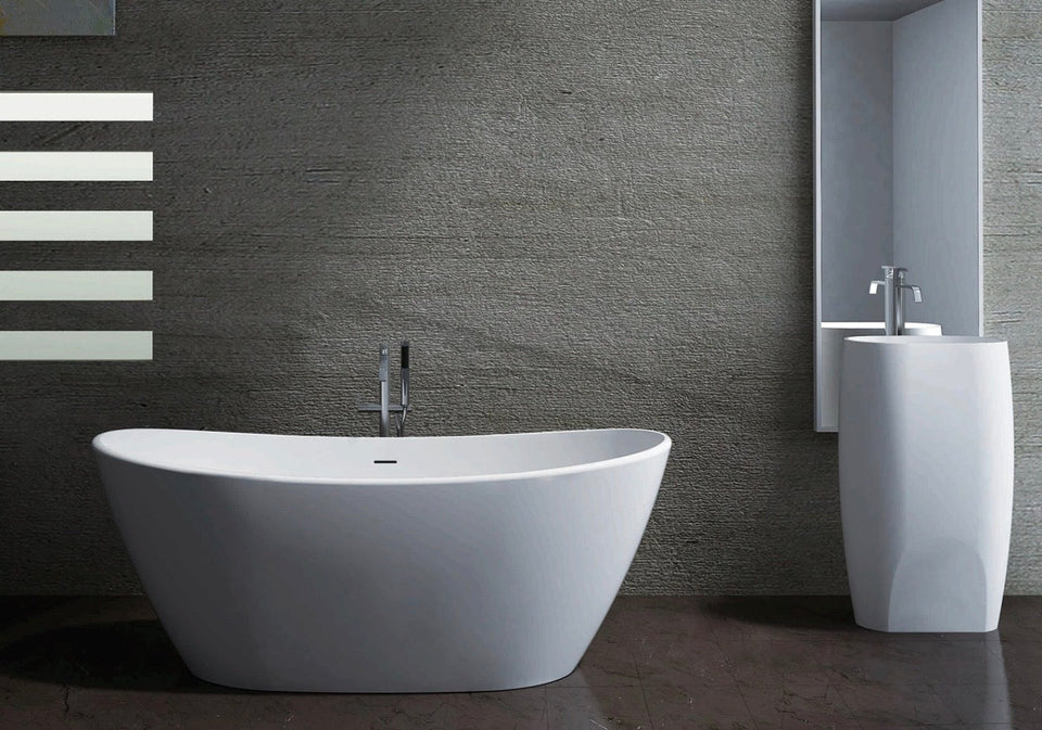 Pietra Bianca Maria Freestanding Bath