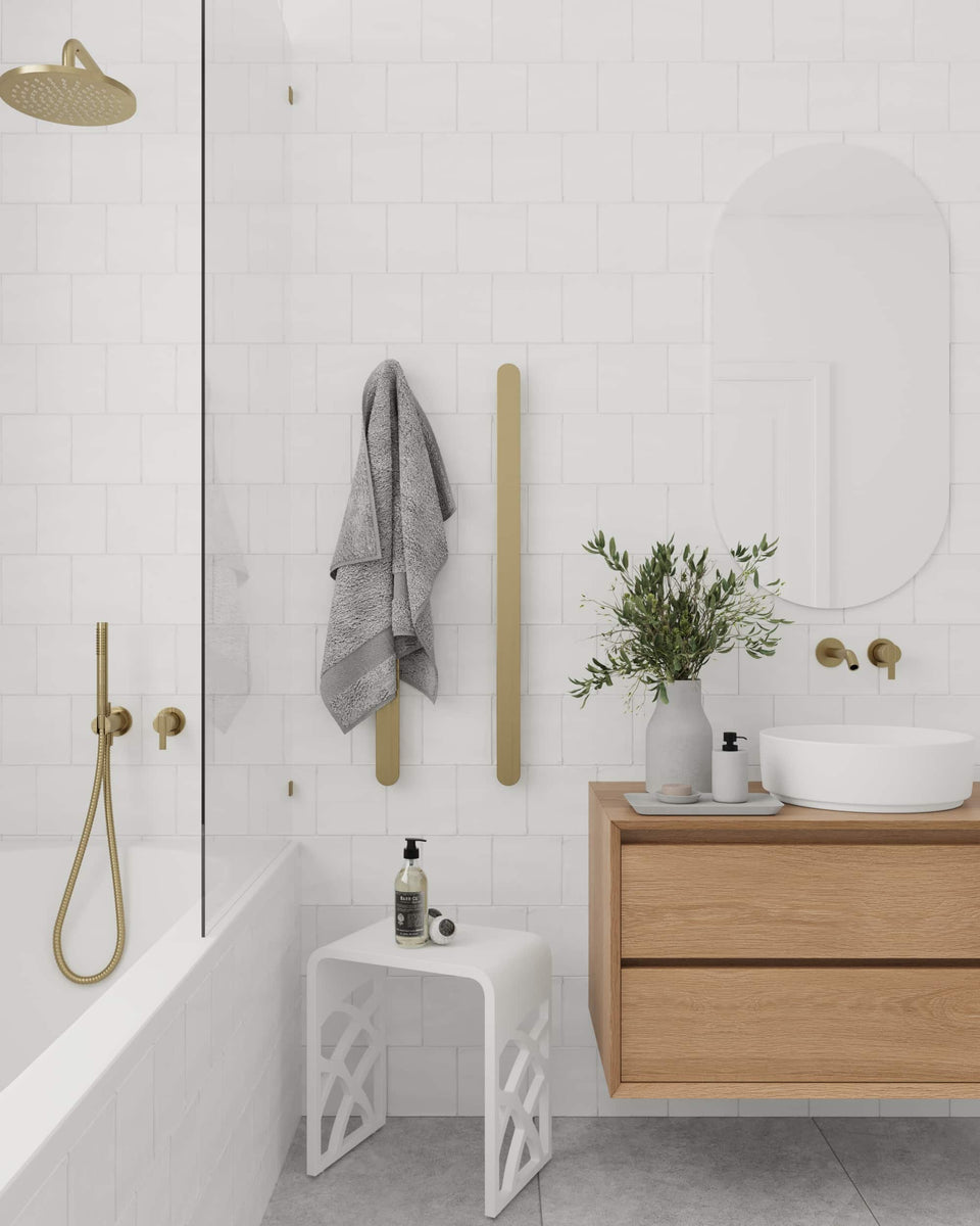 Thermogroup Flat Pill 12V Vertical Single Heated Towel Rail