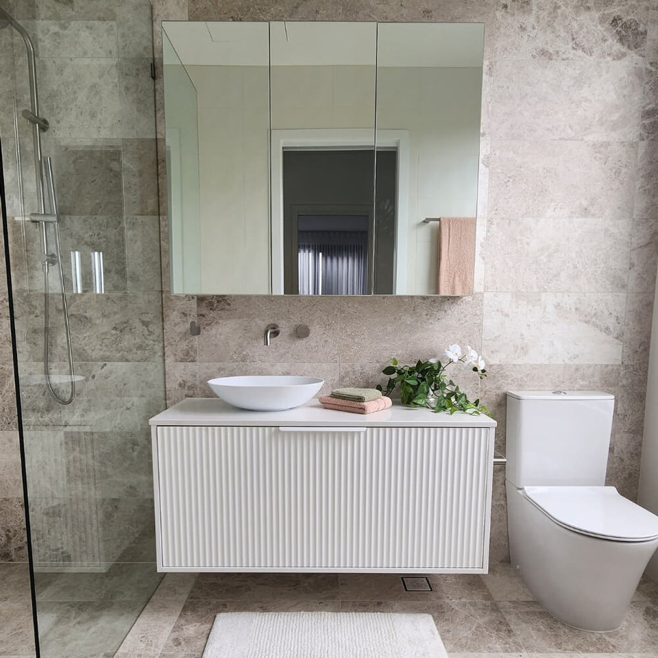 Fifth Avenue Alia Matte White - 1800mm (ALIA1845MW)