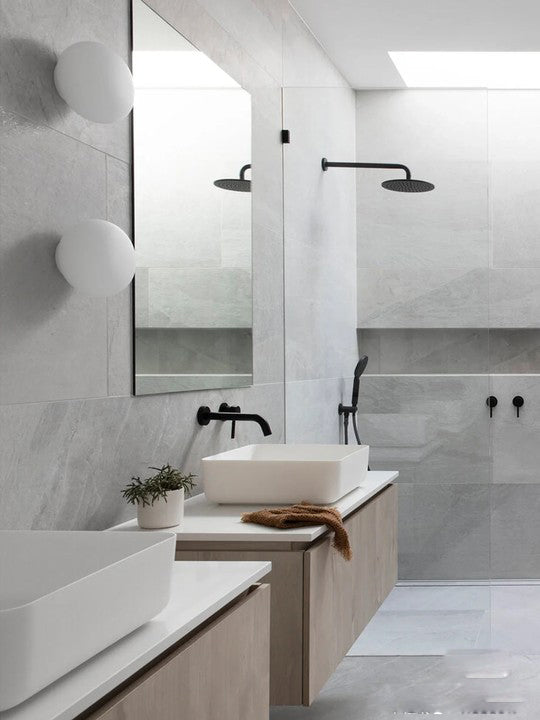 Aquaperla Round Black Stainless Steel Wall Mounted Shower Arm 400mm (OX0108.SA)