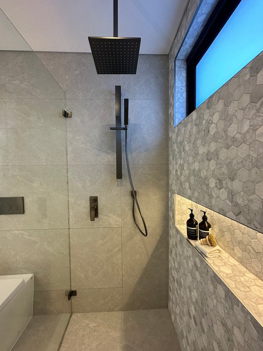Aquaperla Square Aqua Black Hand held Shower Set (OX-S5.HHS)