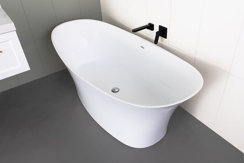 ADP Rise Bath 1700 (L) x 786 (W) x 579/635 (H) Gloss White
