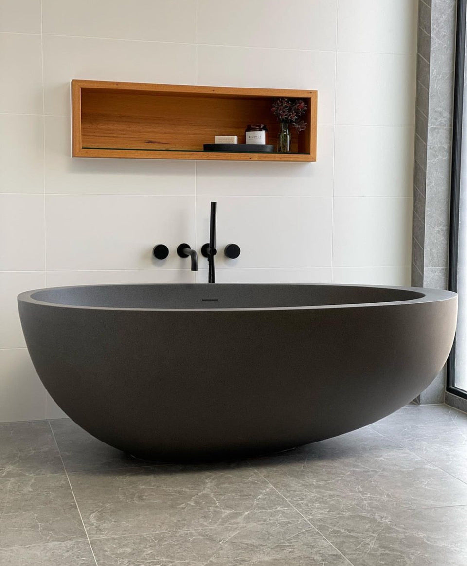 Pietra Bianca Whitney Freestanding Bath