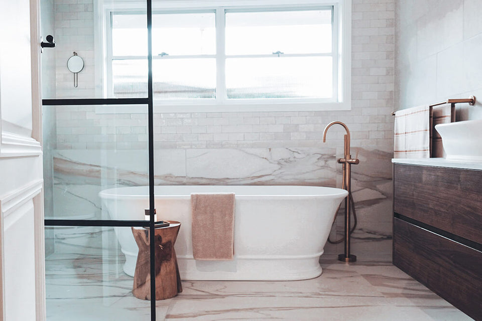 Turner Hastings Cambridge 174 x 76 TitanCast Solid Surface Freestanding Bath - Satin Silk White (CA1740TCB-OF) 2