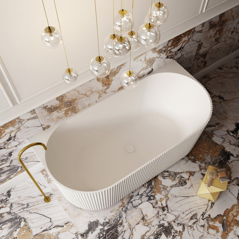 V-Groove Round Back To Wall Bath