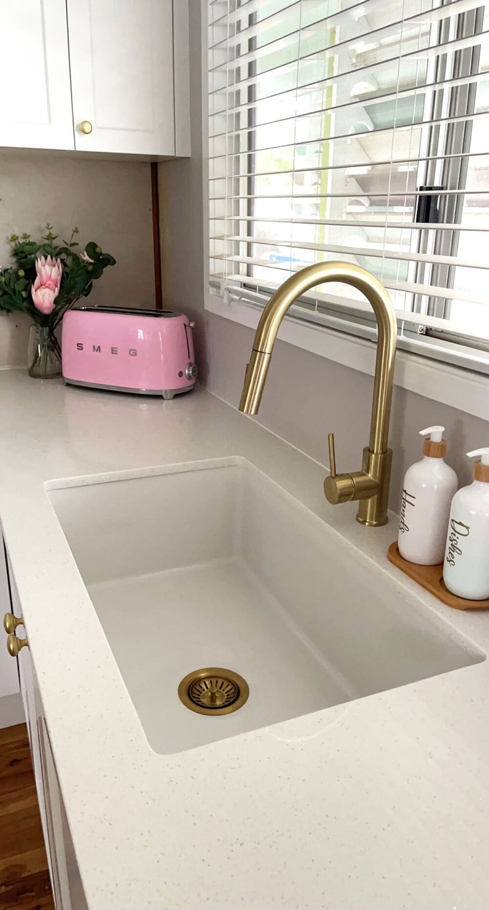 Turner Hastings Cuisine 81 x 48 Inset / Undermount Fine Fireclay Sink