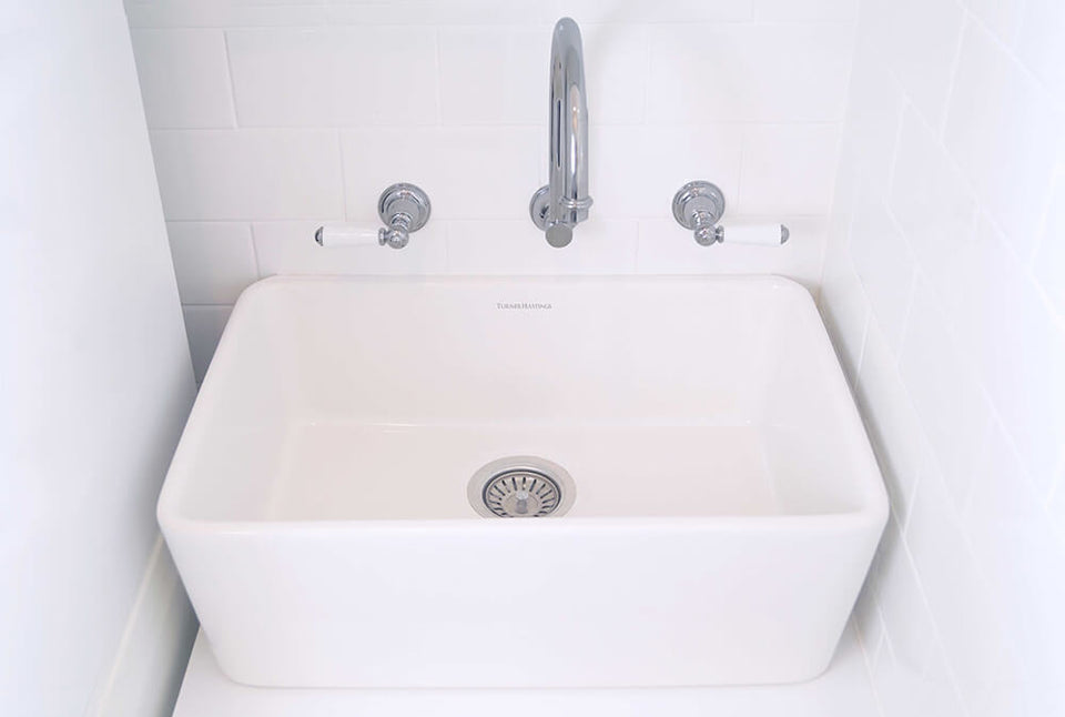 Turner Hastings Galdor 60 x 41 Fine Fireclay Farmhouse Butler Sink (HG6040) 5