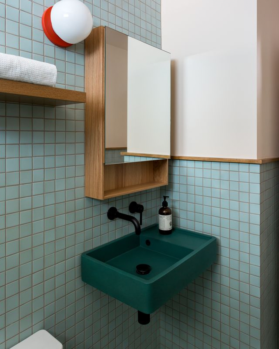 Nood Co Shelf 03 Basin - Overflow - Surface Mount (Teal,No Tap Hole,Brass)