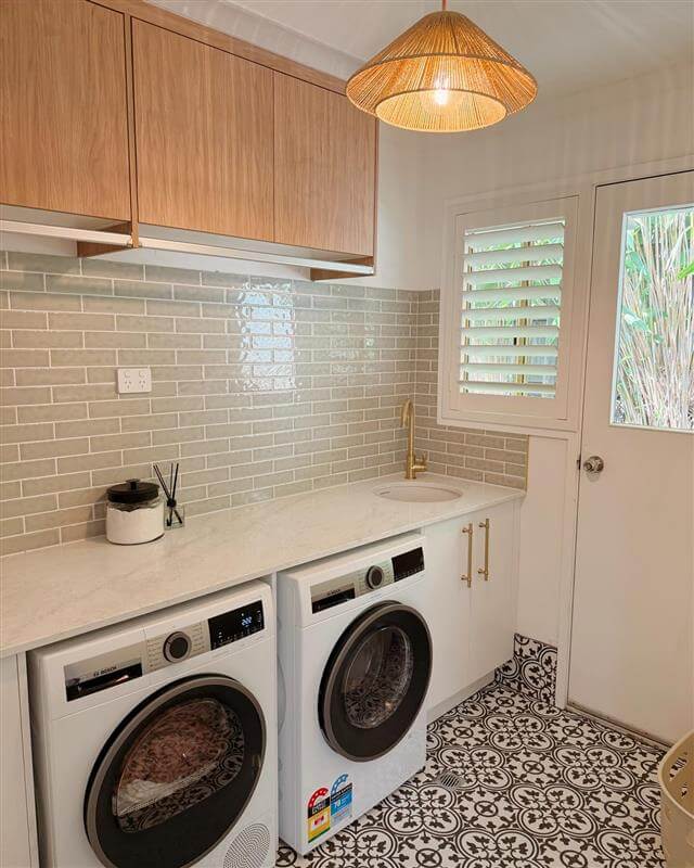 Turner Hastings Cuisine Round 47 Inset / Undermount Fine Fireclay Gloss White Sink (CUR47FS) 8