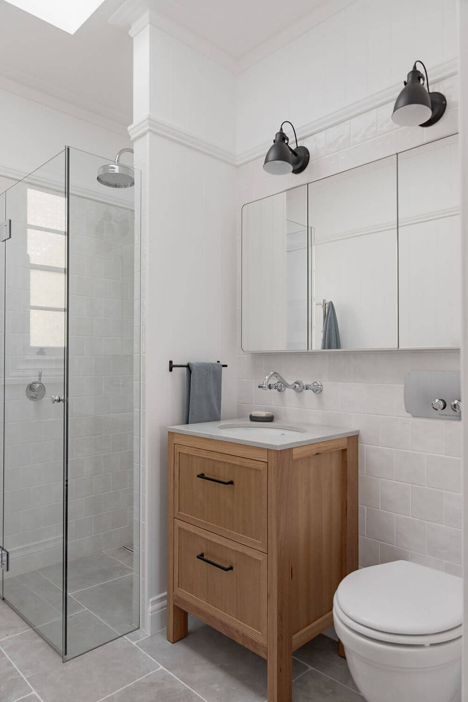 Turner Hastings Claremont Floor Mounted Pan & Seat + Geberit In-wall Cistern + Traditional Flush Plate - Chrome (CF301GE-CH)