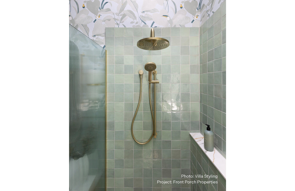 Phoenix Vivid Slimline Rail Shower
