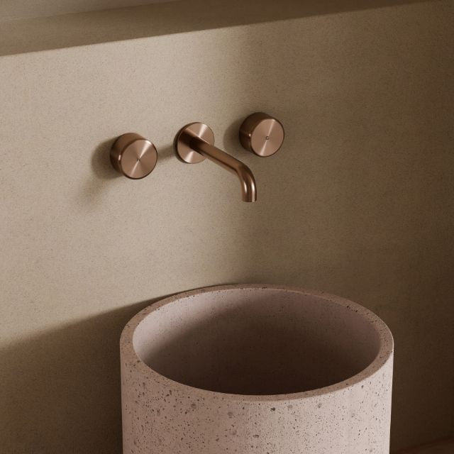Nero Serenity Wall Basin Set Spout With Nero Metal Handles