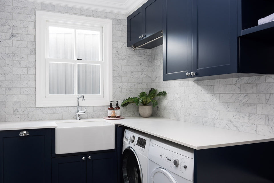 Turner Hastings Novi 75 x 46 Fine Fireclay Farmhouse Butler Sink — Gloss White