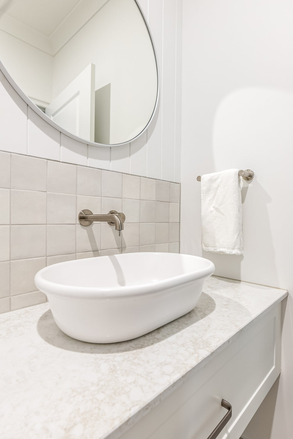 Turner Hastings Blanche 53 x 36 TitanCast Solid Surface Above Counter Basin — Satin Silk White