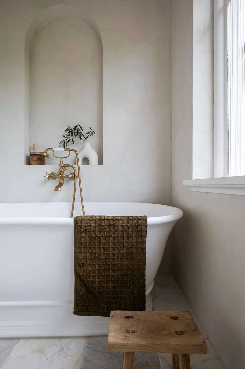 Turner Hastings Cambridge 156 x 74 TitanCast Solid Surface Freestanding Bath — Satin Silk White