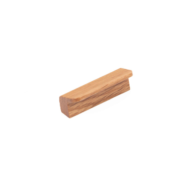 Momo Handles Flapp Timber Pull Handle Oak
