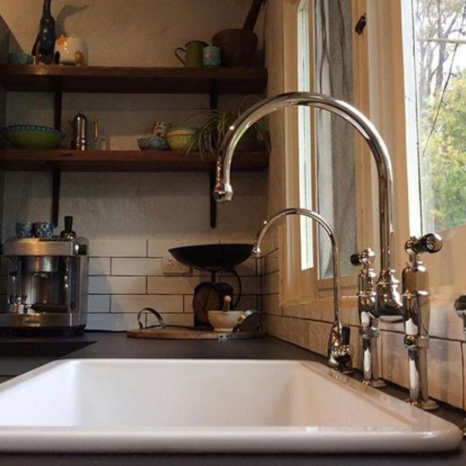 Turner Hastings Cuisine 68 x 48 Inset / Undermount Fine Fireclay Sink